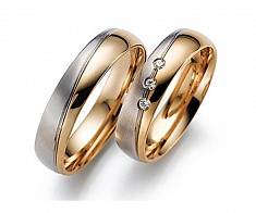 Парные обручальные кольца двухцветные с бриллиантами "Диагональ" А-55-323+55-323Бр3